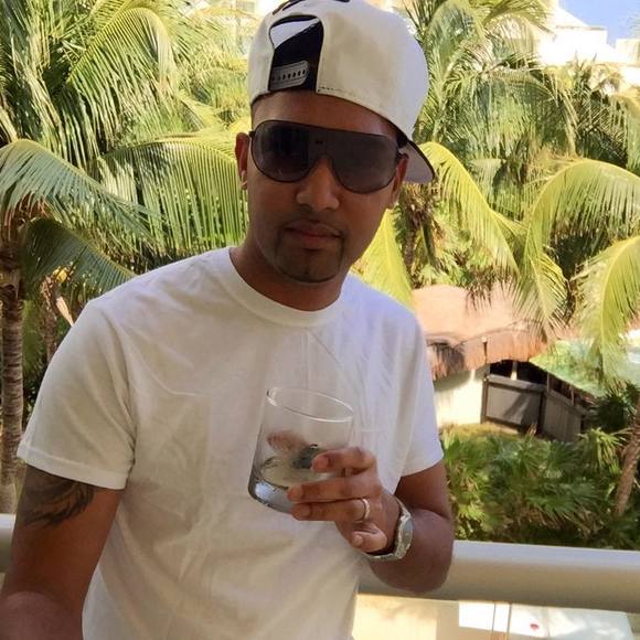 Meet your Posher, Ryan - Picture 1 of 1